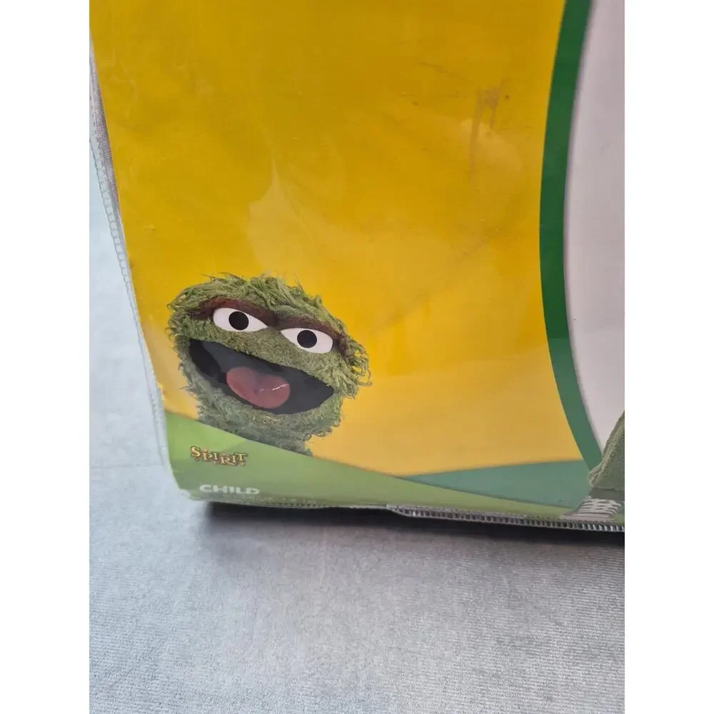 Spirit Halloween Oscar the Grouch Costume Halloween Cosplay Child XL 14-16 NEW - Picture 4 of 7